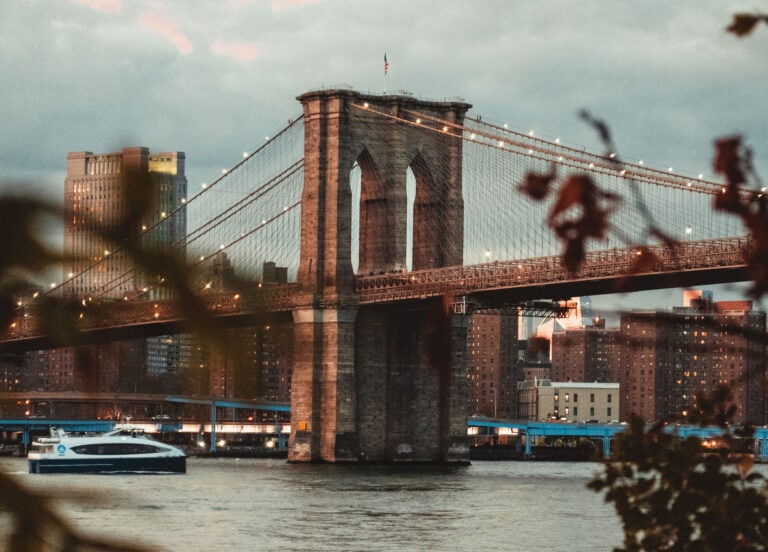Photo of Brooklyn Bridge